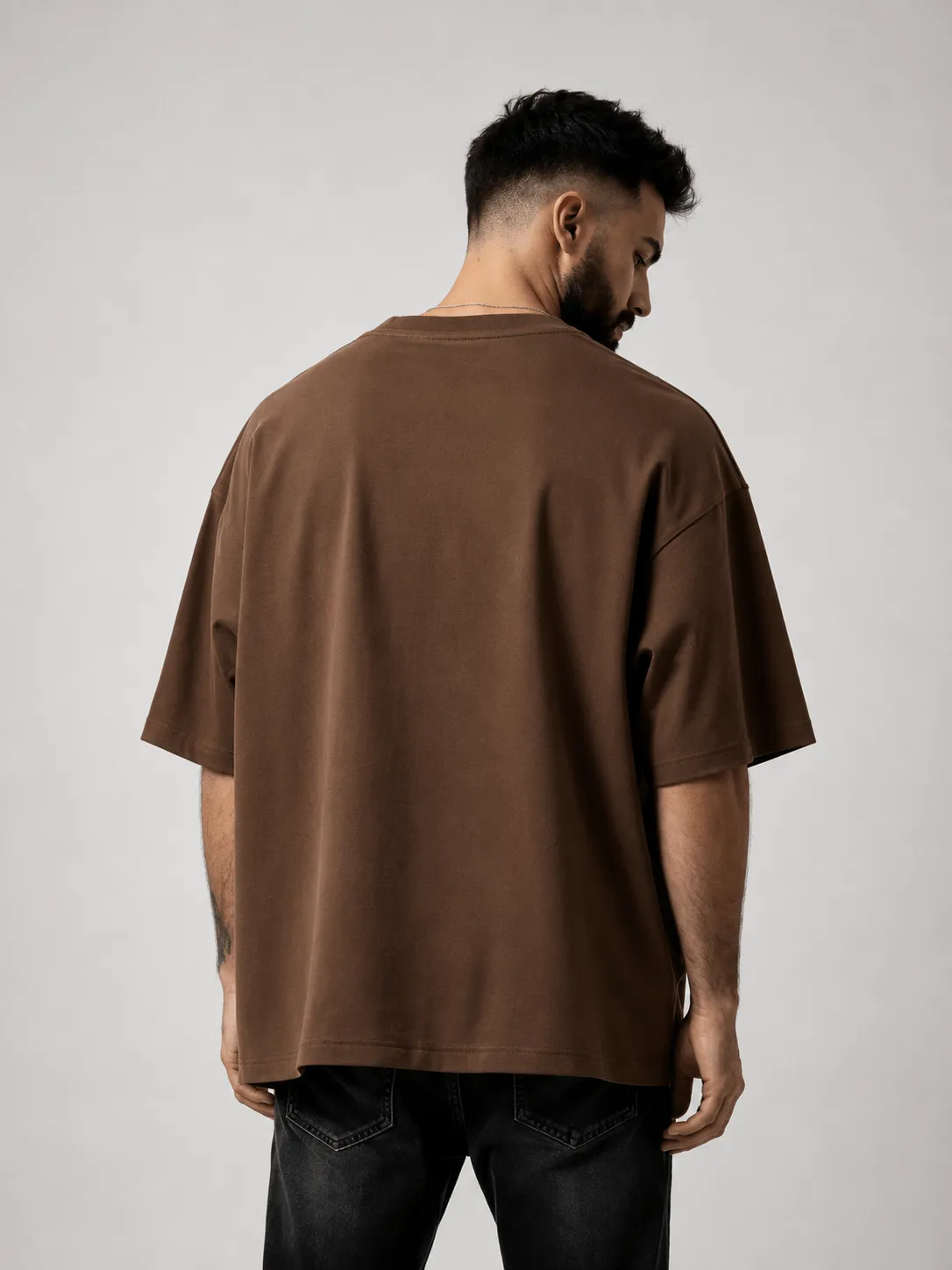 Men's Oversized Brown Minimal Graphic T-Shirt – "GOOD" Sunglasses & Heart Print