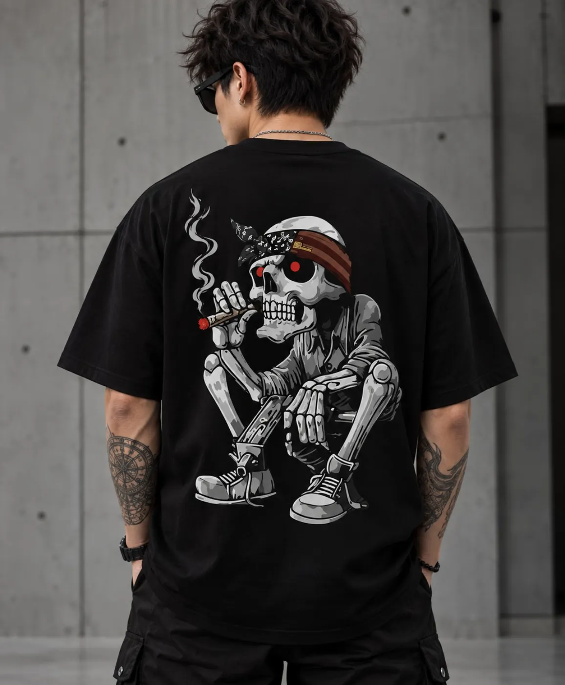 Smoking Skeleton / Bandana Skull Oversized Streetwear Graphic T-Shirt